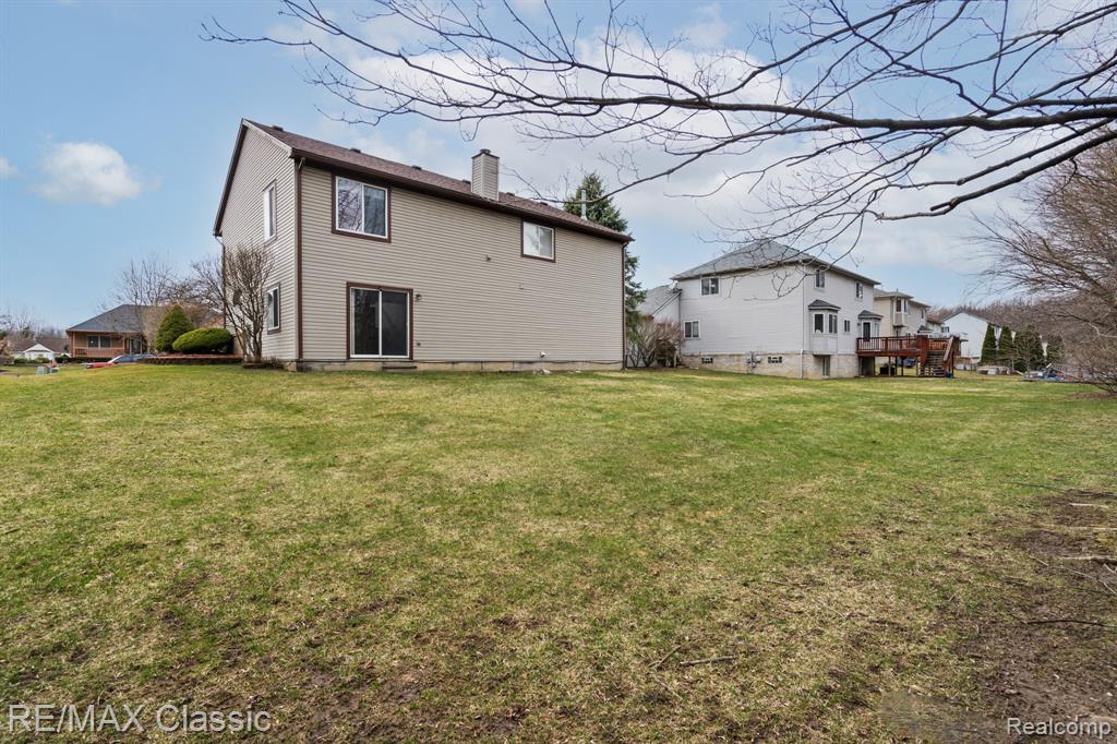 7165 Amanda Drive, Van Buren, MI 48111 — Photo 9