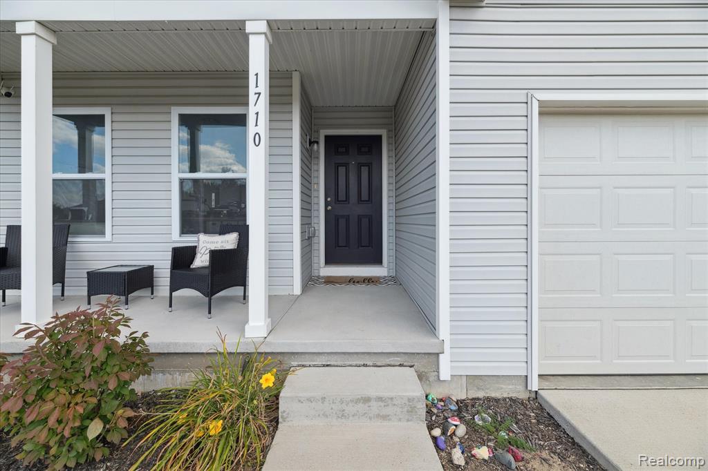 1710 Woodbridge Park Avenue, Lapeer, MI 48446 — Photo 4
