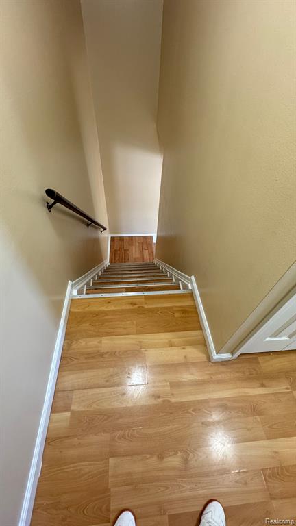 8972 SCOTIA Drive, Sterling Heights, MI 48312 — Photo 7