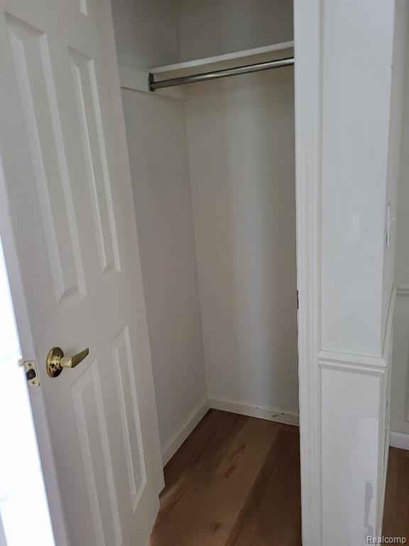 49515 Crusader, Macomb, MI 48044 — Photo 11