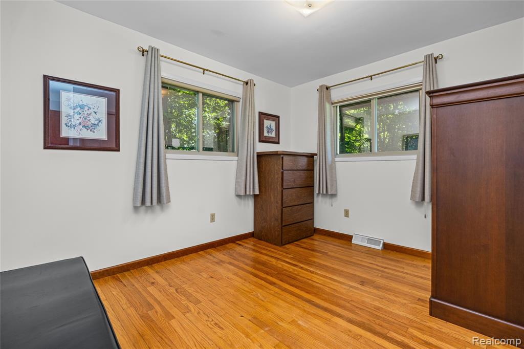 760 Waterbury Road, Highland, MI 48356 — Photo 30