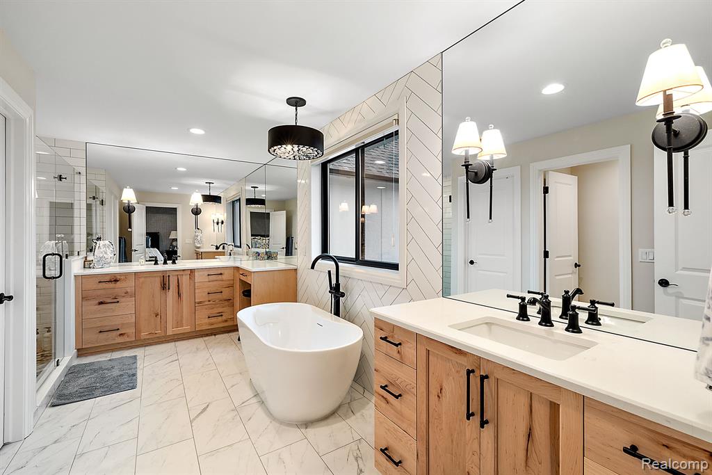 767 Pinery Boulevard, Orion, MI 48362 — Photo 33