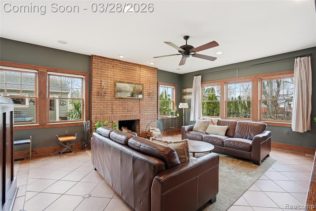 339 Wesley Street, Rochester, MI 48307 — Photo 18