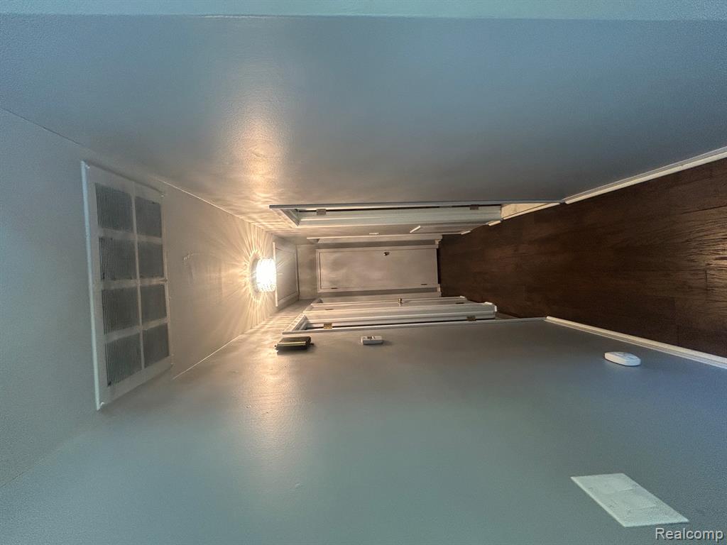 5303 W Briarcliff Knoll Drive, West Bloomfield, MI — Photo 19