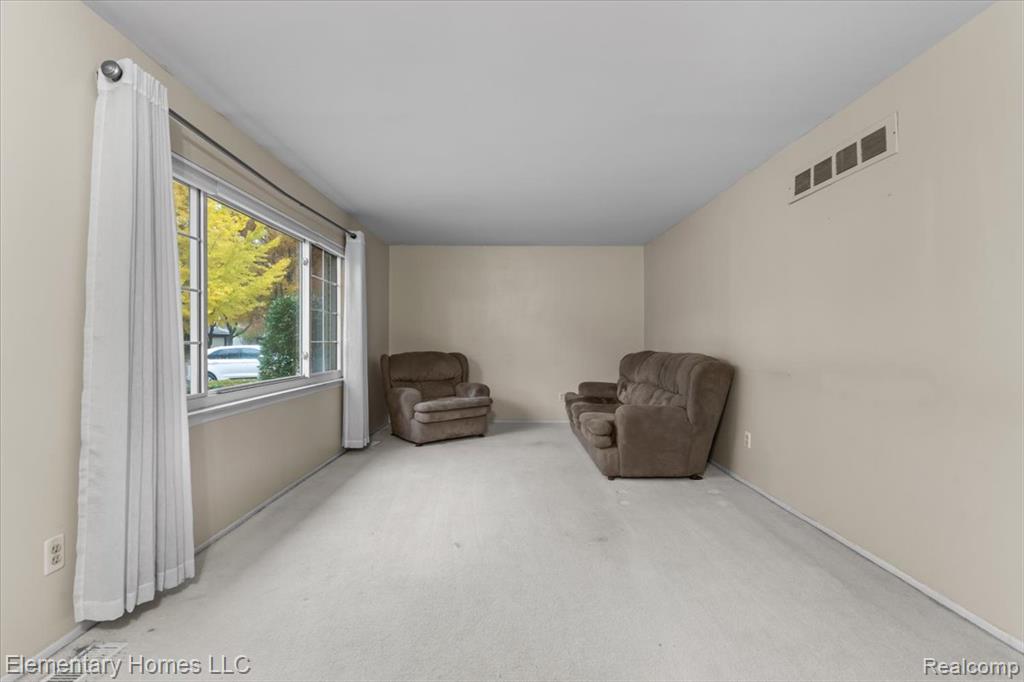 4879 Stoddard Drive, Troy, MI 48085 — Photo 5