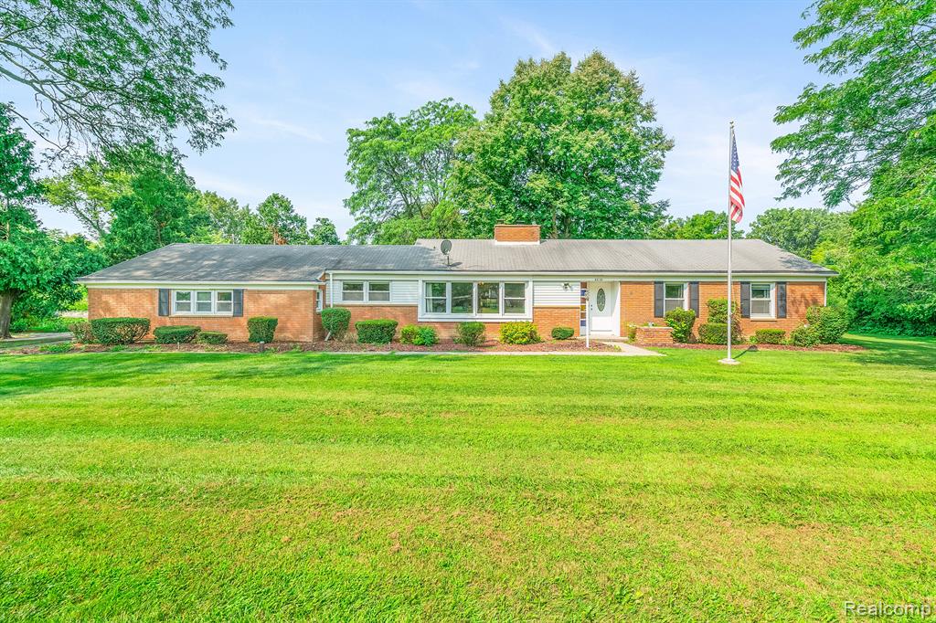 8825 N BECK Road, Plymouth, MI 48170 — front exterior