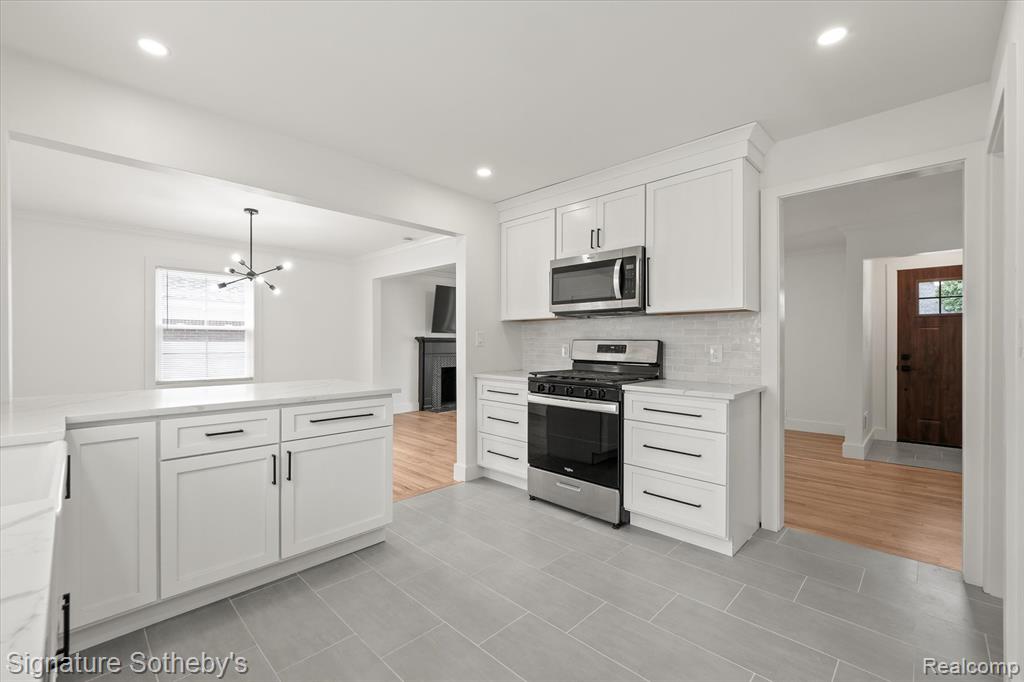 4235 Sheridan Drive, Royal Oak, MI 48073 — Photo 12