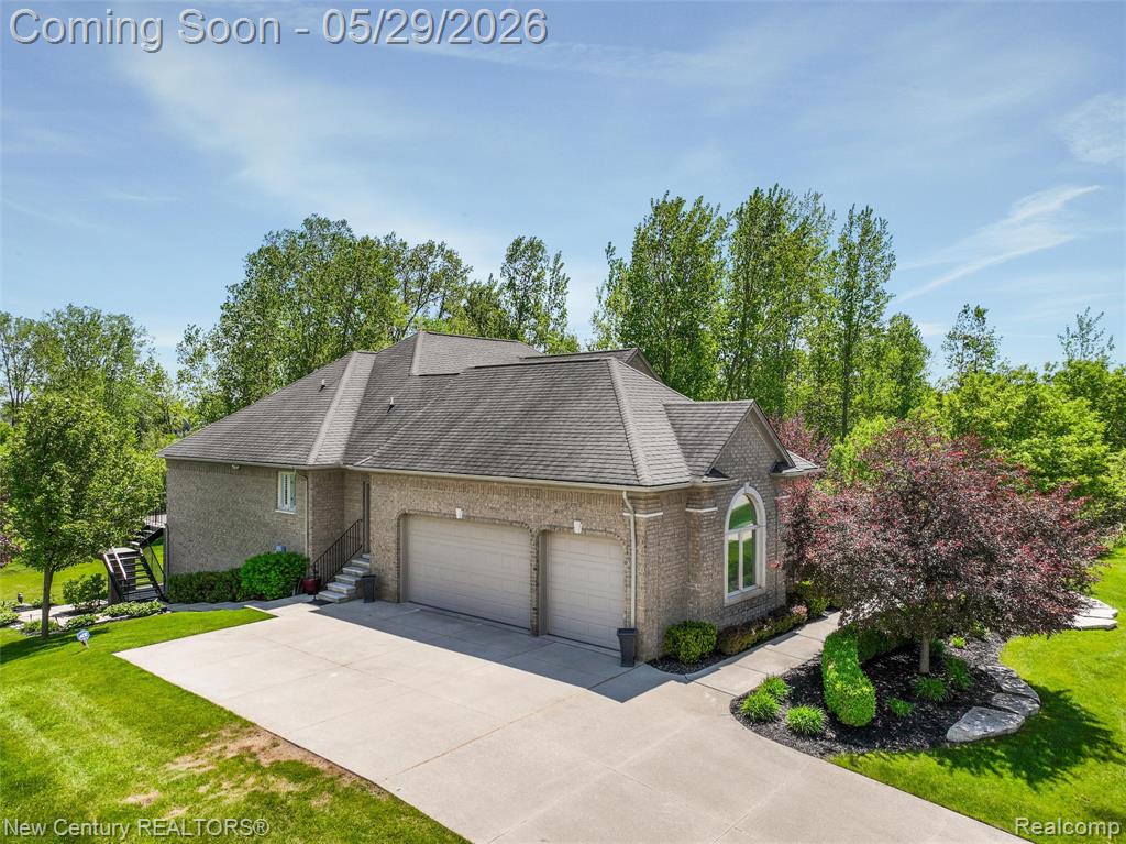 55490 Whispering Hills Drive, Utica, MI 48316 — Photo 47