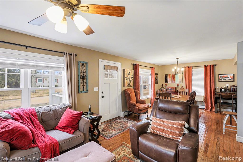 4006 Pleasant Street, North Branch, MI 48461 — Photo 4