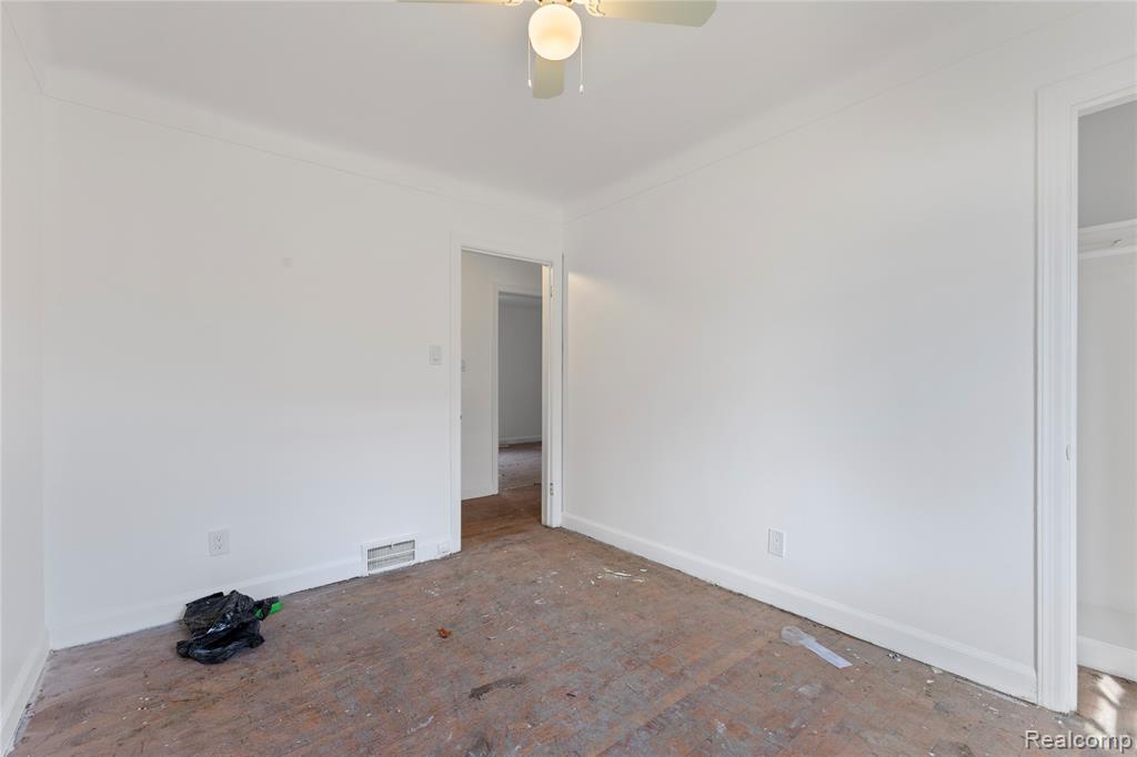 4002 W Buena Vista Street, Detroit, MI 48238 — Photo 17