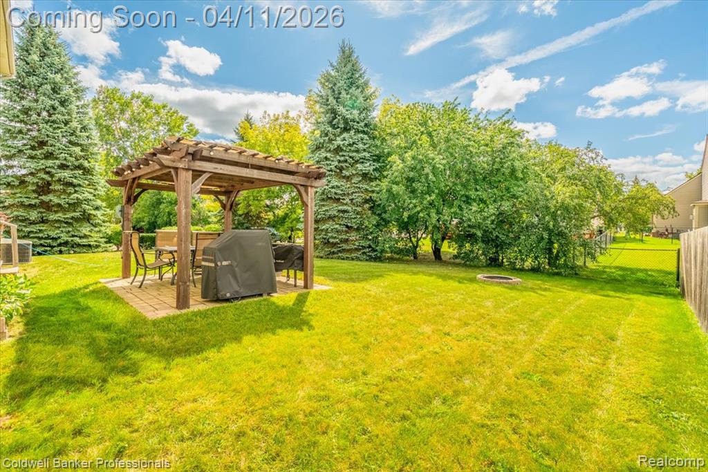 7726 Bay Tree Drive, Ypsilanti, MI 48197 — Photo 25