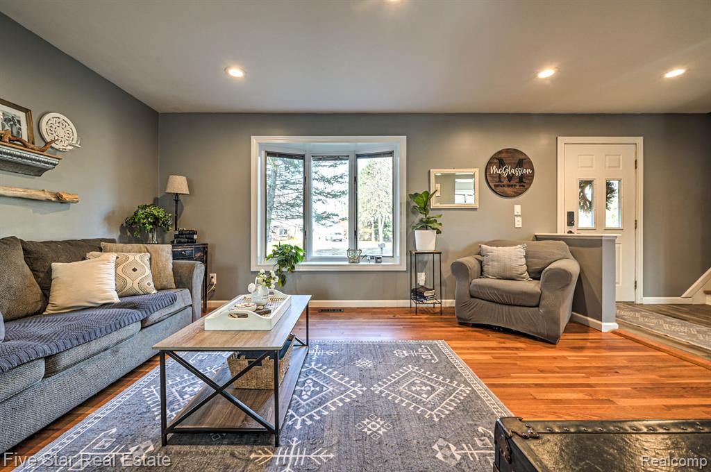 8838 Dublin Way, Sterling Heights, MI 48314 — Photo 8
