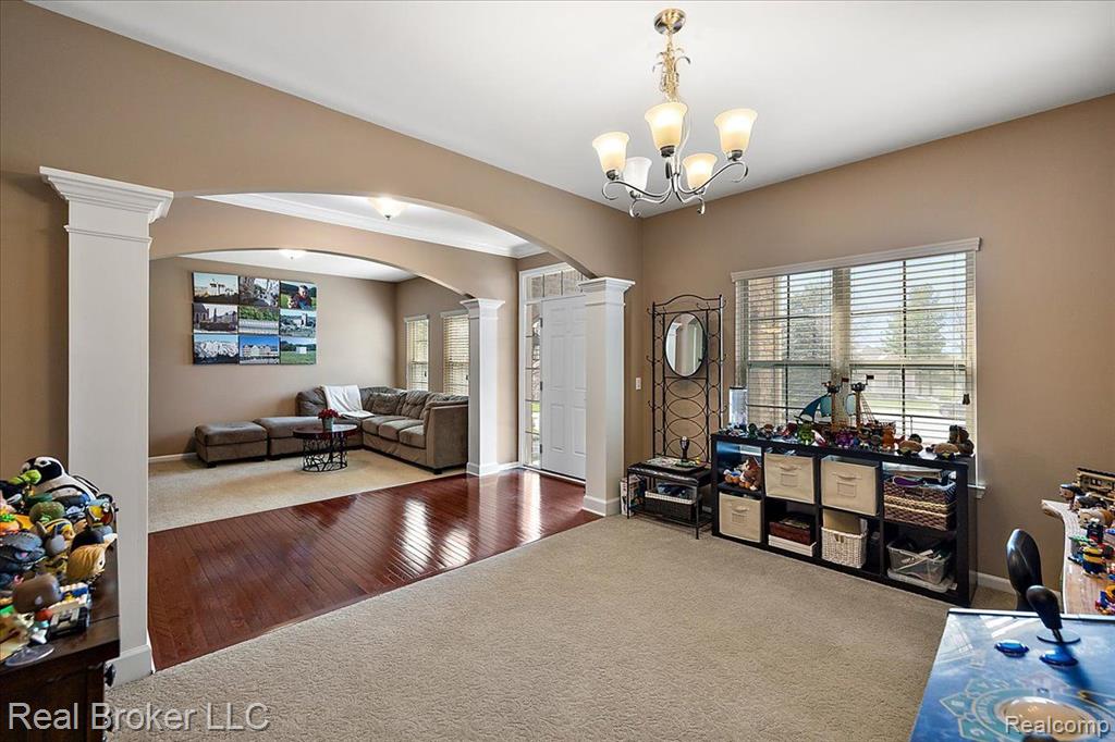 5633 GOLF POINTE Drive, Clarkston, MI 48348 — Photo 31