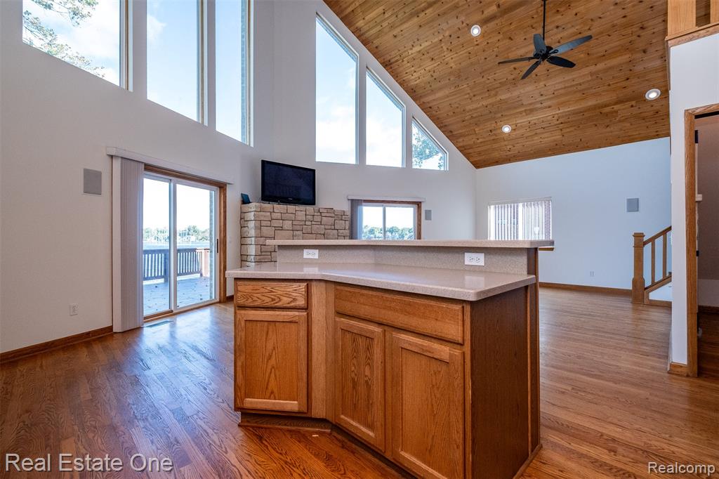 782 Appalachi Street, Commerce Twp, MI 48390 — Photo 19
