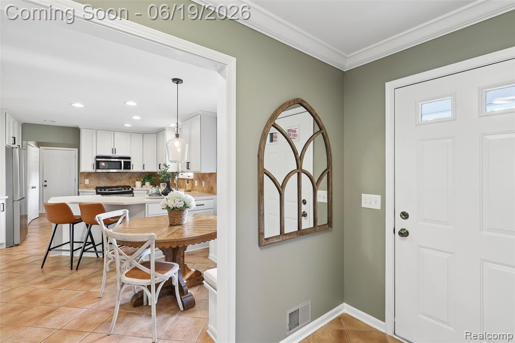 9787 York Woods Drive, Saline, MI 48176 — Photo 22