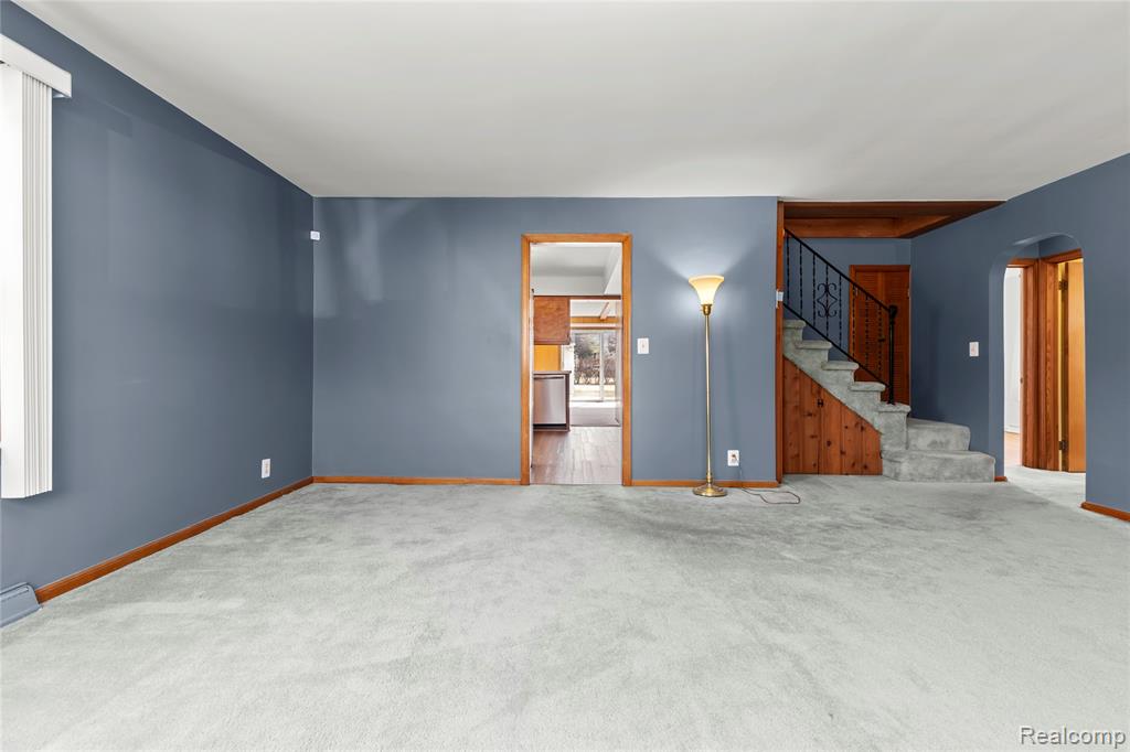 684 Greylock Street, Belleville, MI 48111 — Photo 17