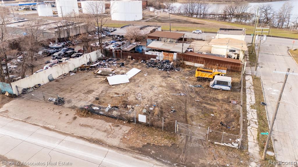 303 S DIX Street, Detroit, MI, 48217