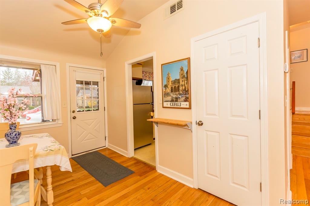 2829 Pittsfield Boulevard, Ann Arbor, MI 48104 — Photo 3