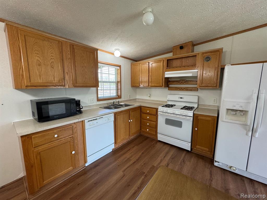 200 W Oyster Road, Rose City, MI 48654 — Photo 23