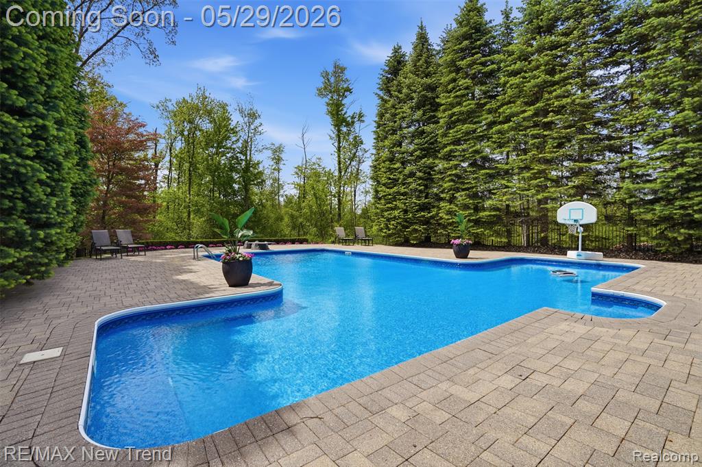 1890 Spruce Drive, Commerce Twp, MI 48390 — Photo 47