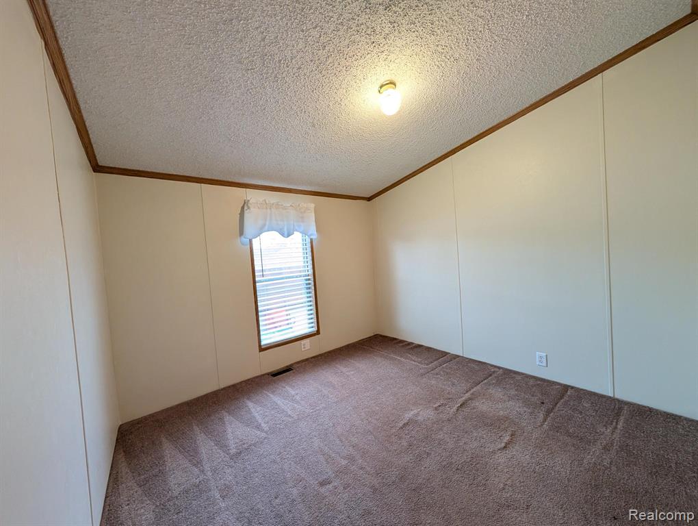 72 Ashley Circle, Swartz Creek, MI 48473 — Photo 21