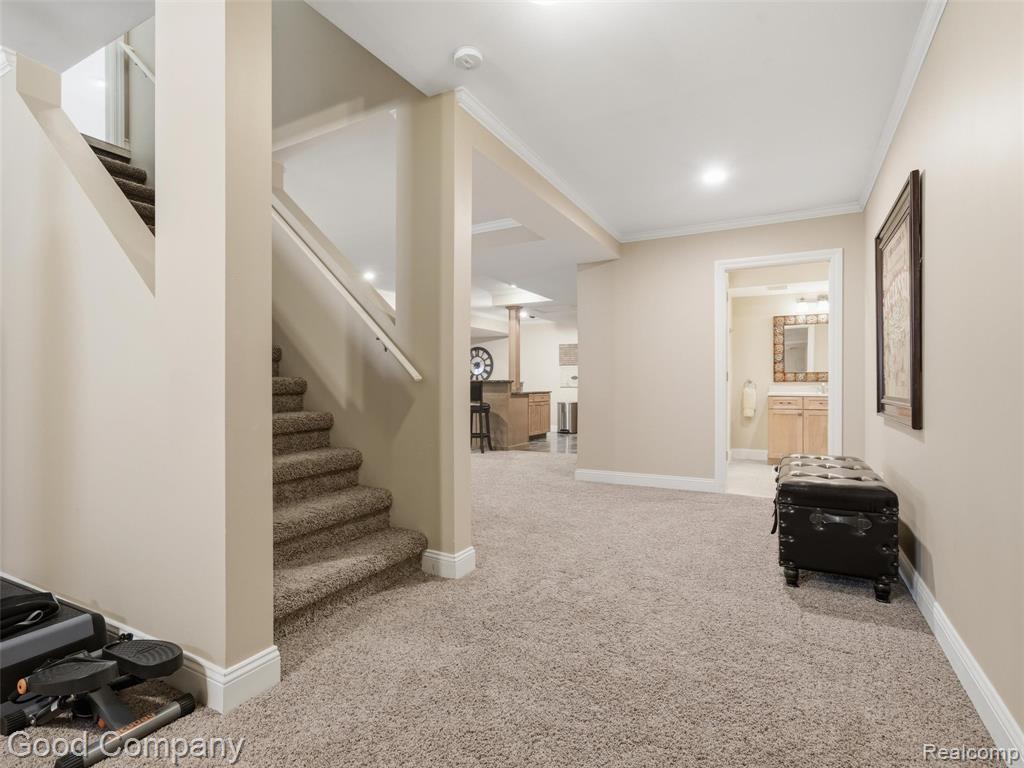 532 Springview Drive, Rochester, MI 48307 — Photo 37