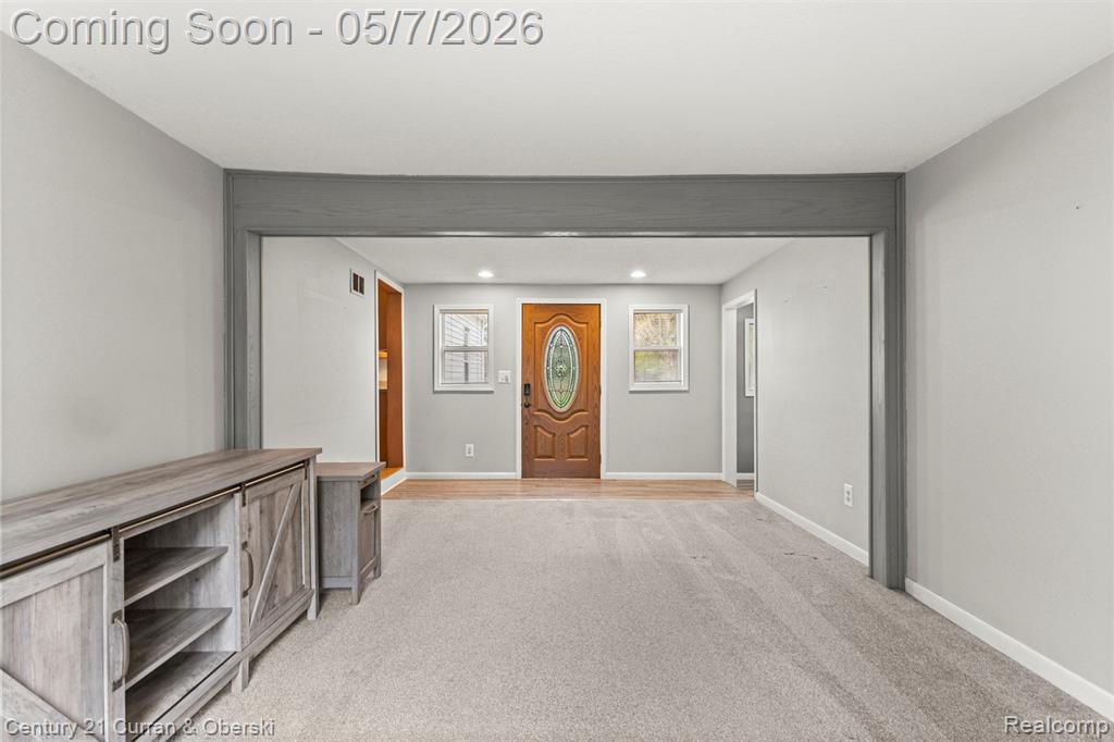 24628 Woodland Drive, Flat Rock, MI 48134 — Photo 7