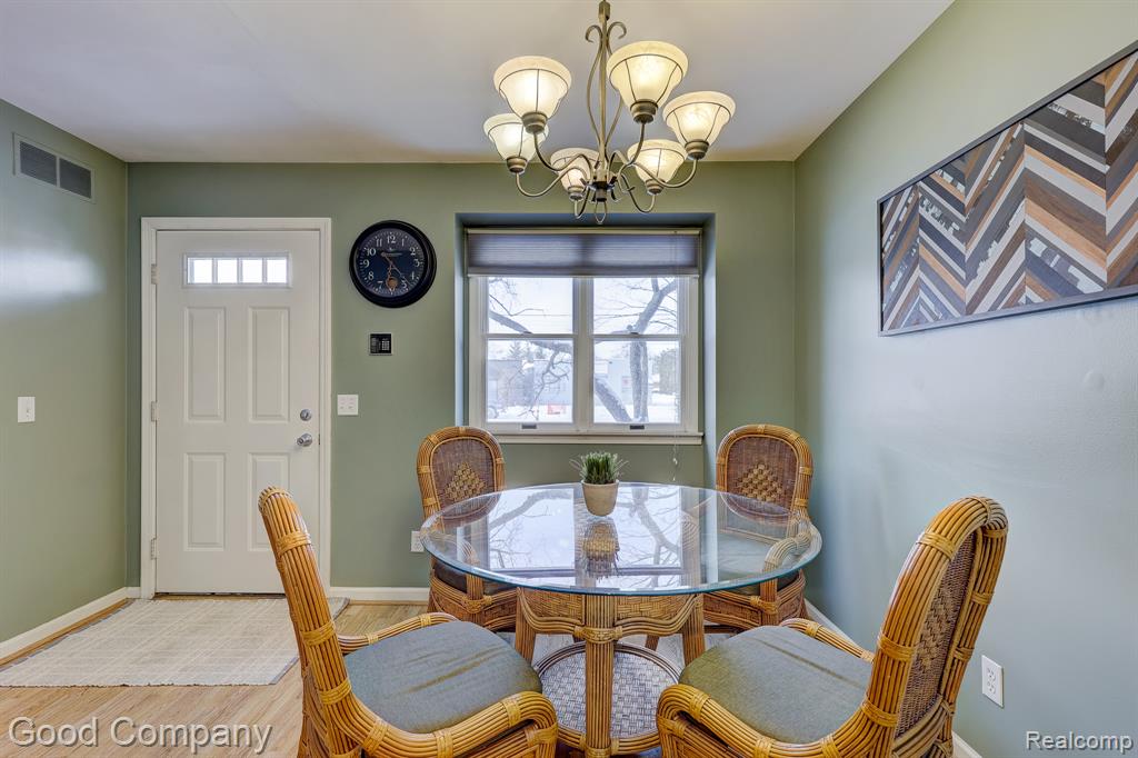 4408 Rochester Road, Royal Oak, MI 48073 — Photo 9