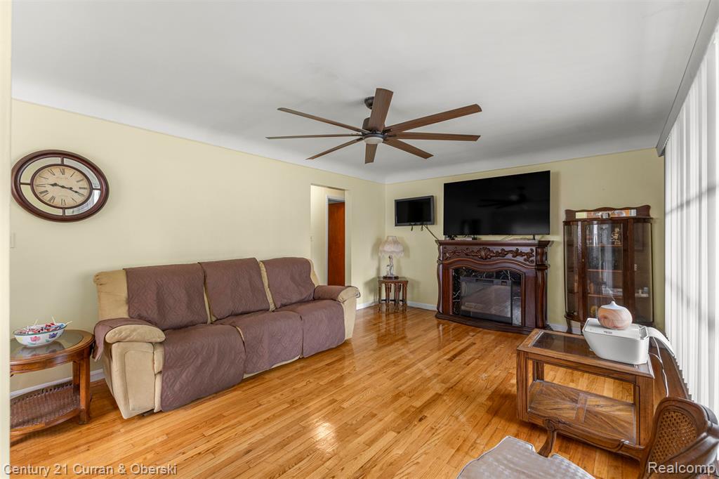 26657 W Chicago, Redford, MI 48239 — Photo 3