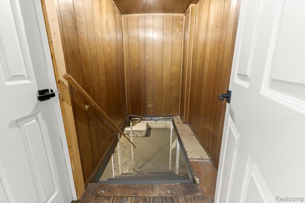 5051 Sashabaw Road, Clarkston, MI — Photo 16