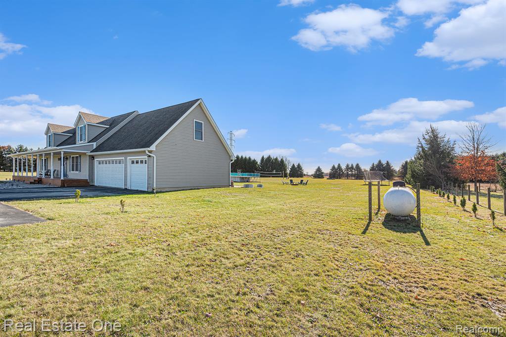1074 Deer Valley Valley, Manchester, MI 48158 — Photo 39