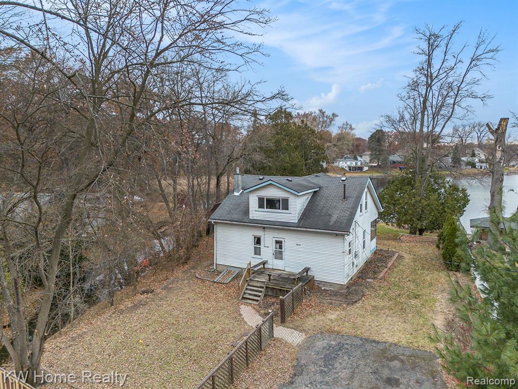 9630 Round Lake Boulevard, White Lake, MI — Photo 18