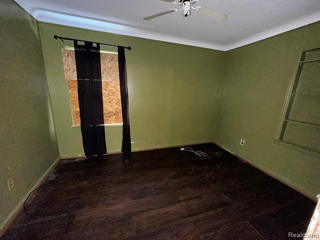 18727 AVON Avenue, Detroit, MI 48219 — Photo 19