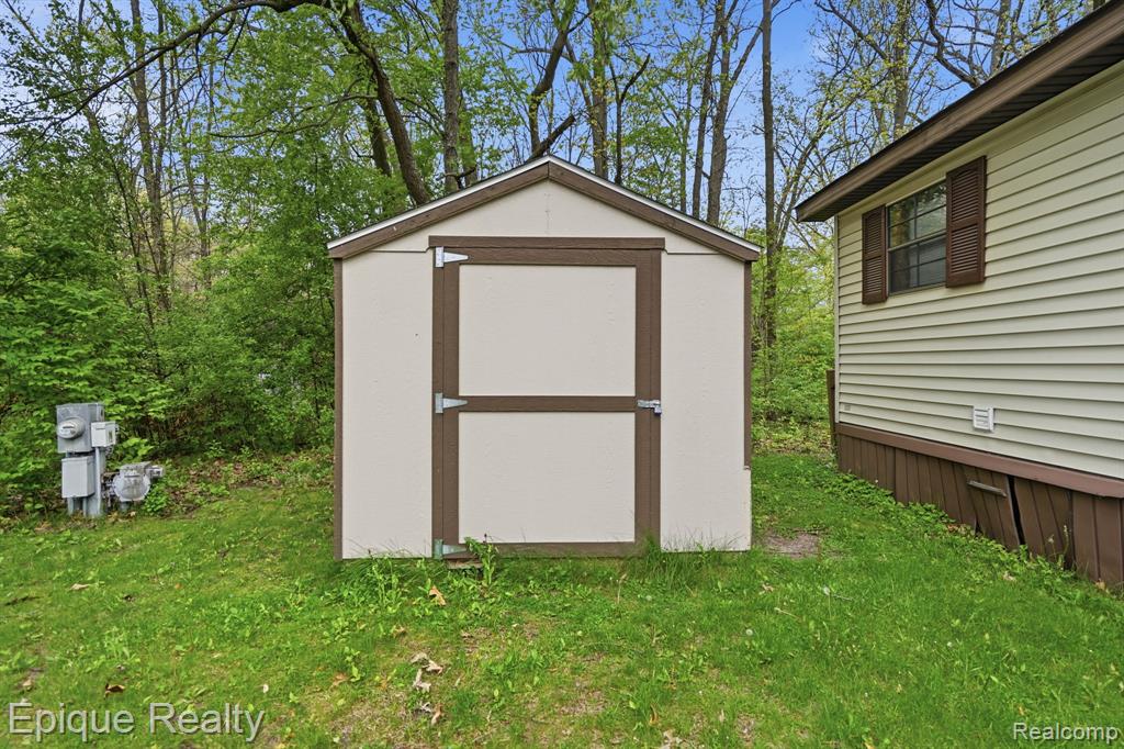 466 Turquoise Drive, Whitmore Lake, MI 48189 — Photo 23