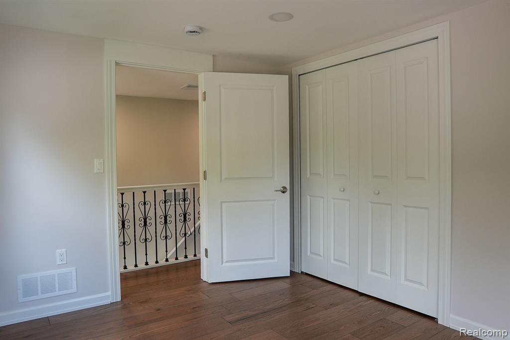 278 W SAINT CLAIR Street, Romeo, MI 48065 — Photo 29