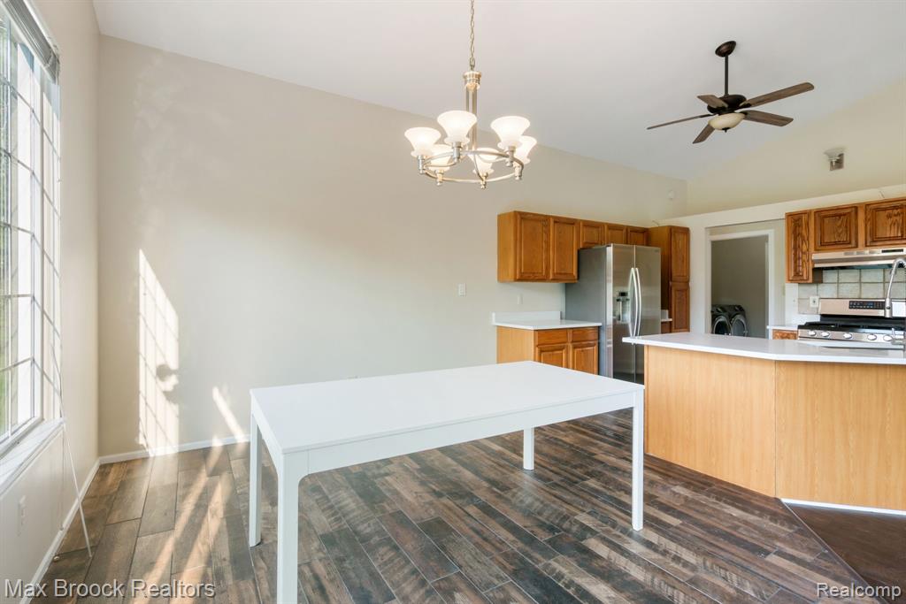 2165 Oakwood Road, Ortonville, MI 48462 — Photo 17