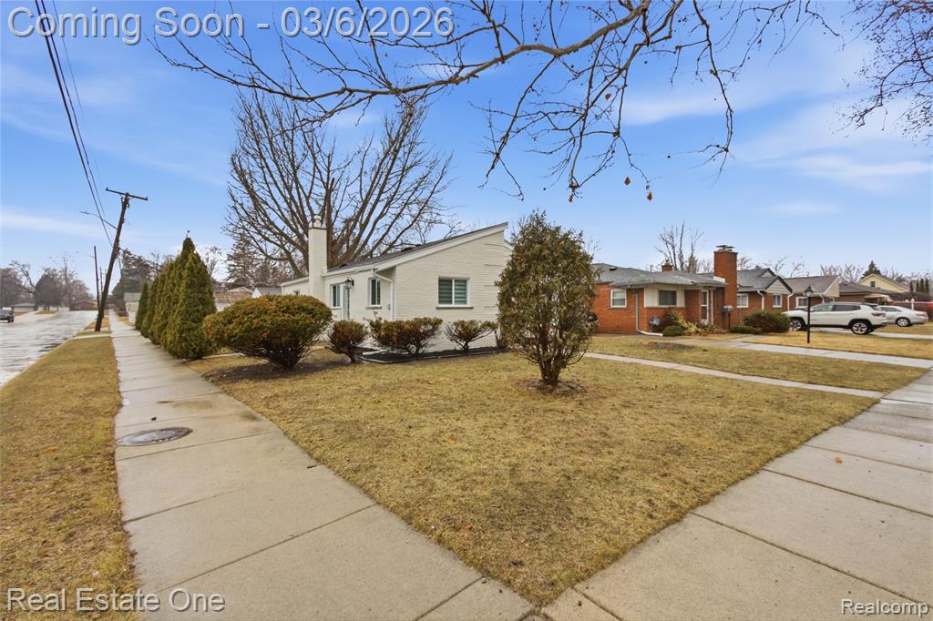 5008 McKinley Street, Dearborn Heights, MI 48125 — Photo 16