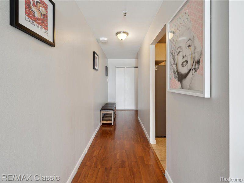 1001 W JEFFERSON AVE, 24i, Detroit, MI 48226 — Photo 9