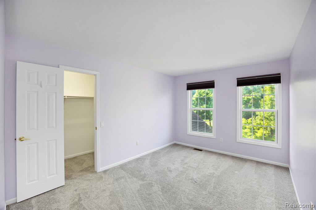 5686 Cherry Lane, West Bloomfield, MI 48324 — Photo 27