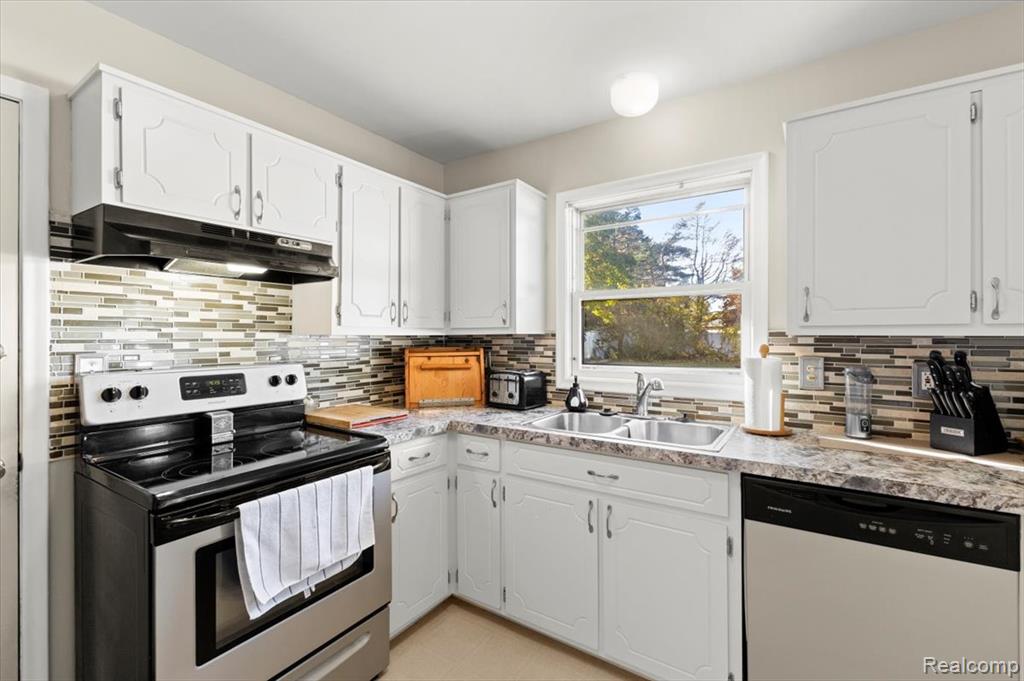 5340 N Georgetown Road, Grand Blanc, MI 48439 — Photo 15