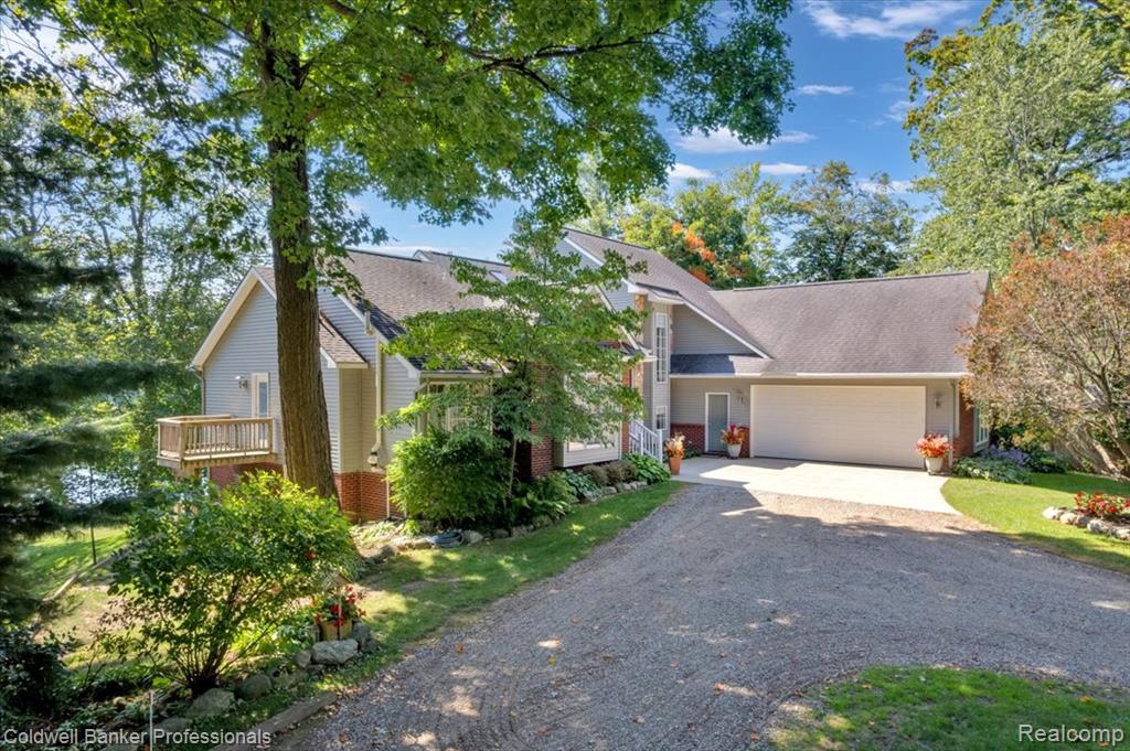 4655 Cusenza Drive, Otter Lake, MI 48464 — Photo 51