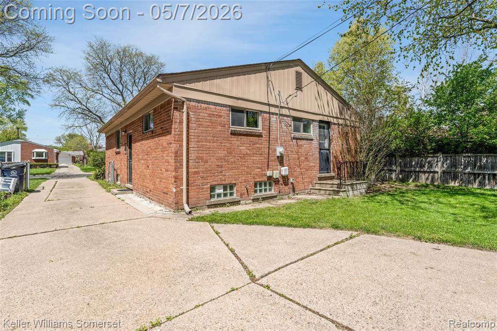 4320 Manor Avenue, Royal Oak, MI 48073 — Photo 27