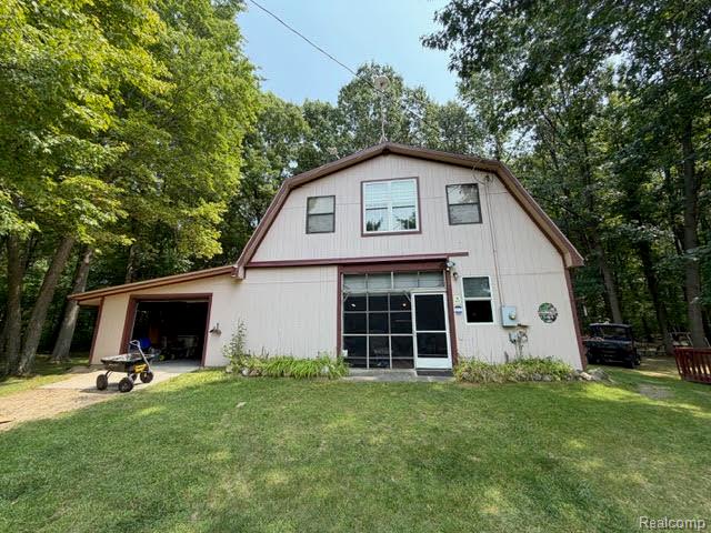 8110 N Latson Road, Howell, MI 48855
