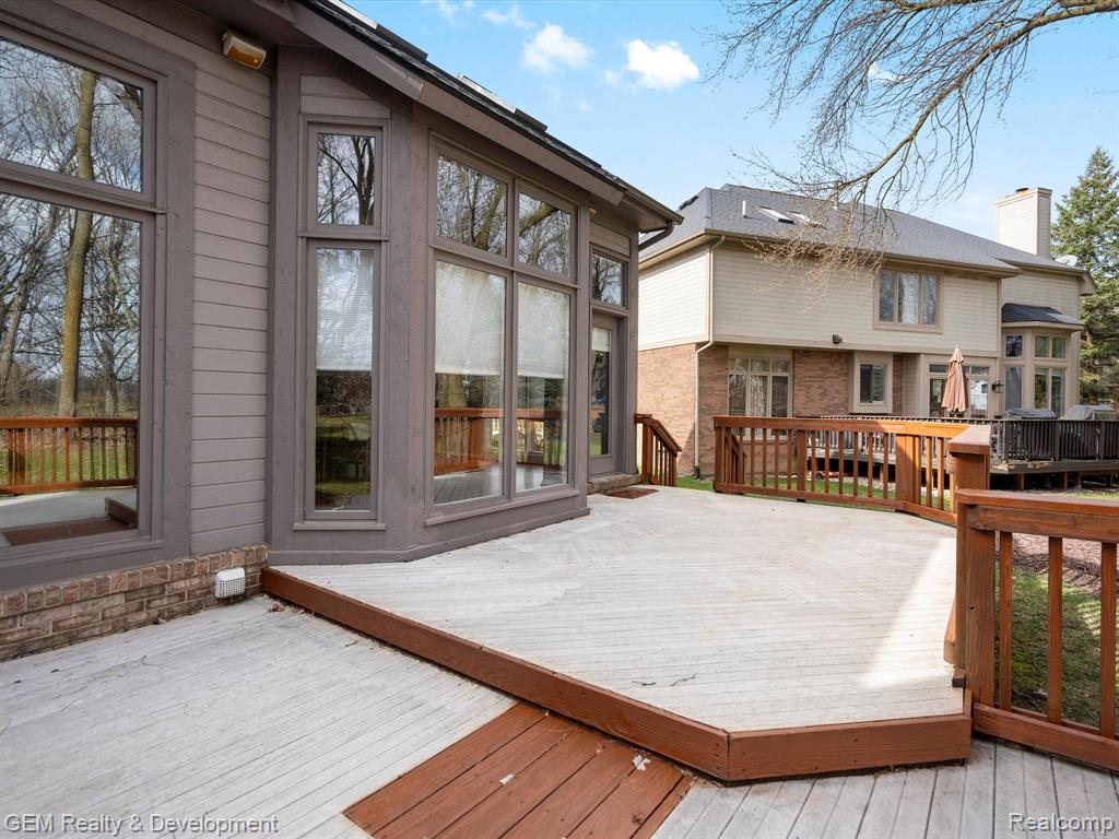7487 KENNINGTON Boulevard, West Bloomfield, MI — Photo 37