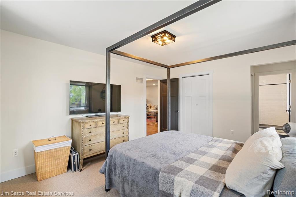 22505 Beach Street, Saint Clair Shores, MI 48081 — Photo 16
