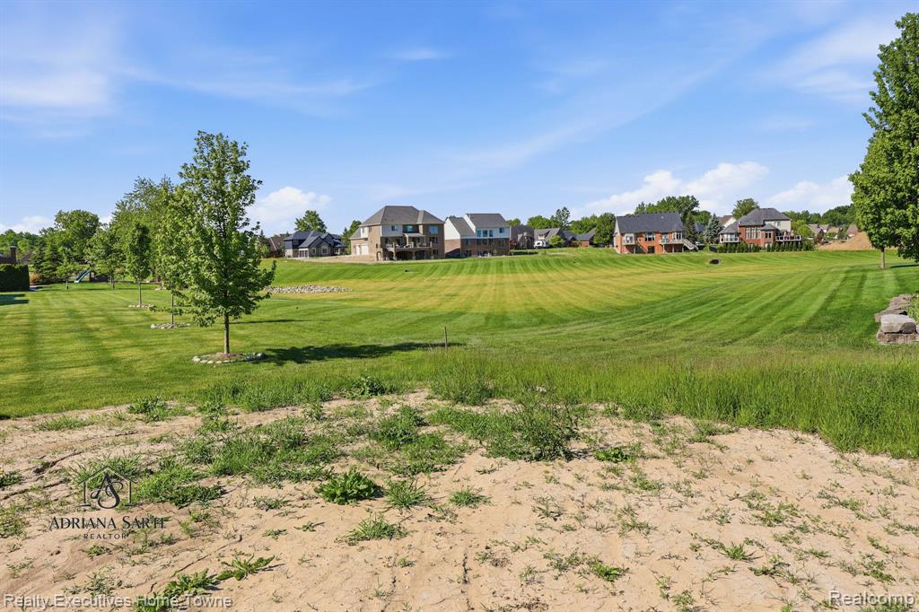 54161 Carrigan Drive, New Baltimore, MI 48047 — Photo 51