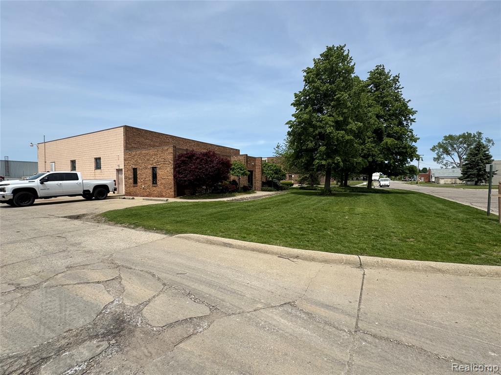 1955 Bellingham Drive, Troy, MI 48083 — Photo 5
