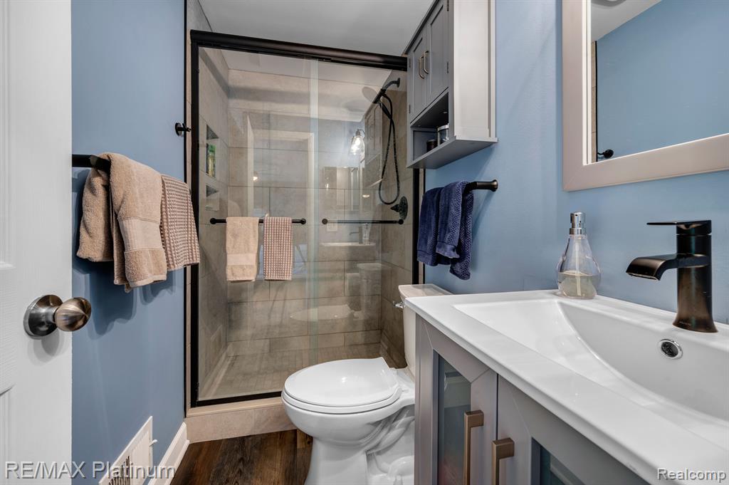 9003 SPENCER Court, Brighton, MI 48116 — Photo 21