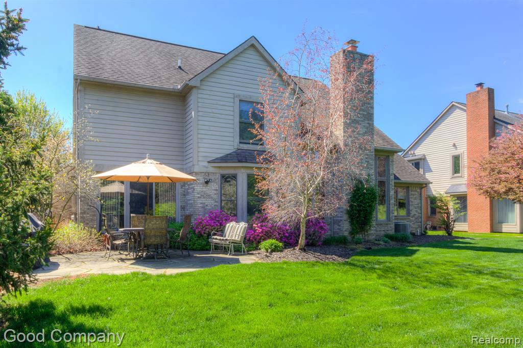 51250 W HILLS Drive, Plymouth, MI 48170 — Photo 59