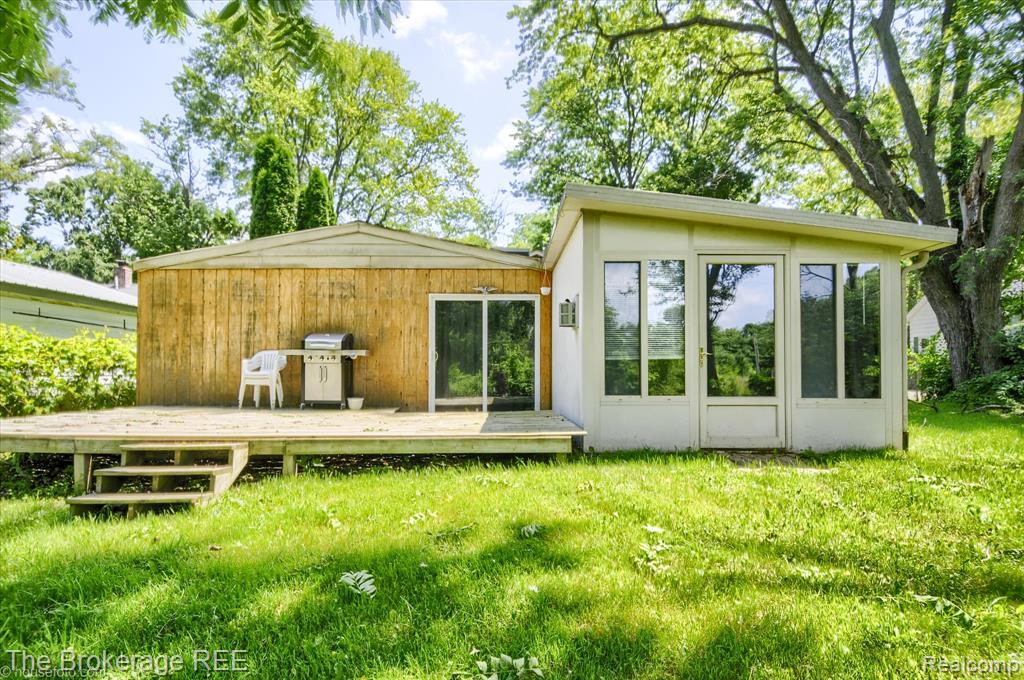 8021 Benson Road, Mount Morris, MI 48458 — Photo 9